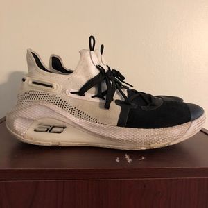 Under Armour Curry 6 Size 10 SKU:3020612 101